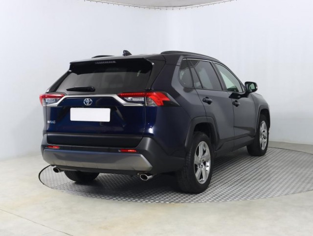 Toyota RAV 4  2.0 Valvematic 