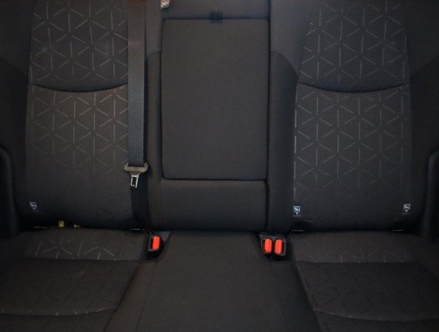 Toyota RAV 4  2.0 Valvematic 