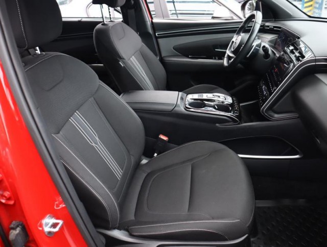 Hyundai Tucson  1.6 T-GDI 48V MHEV 