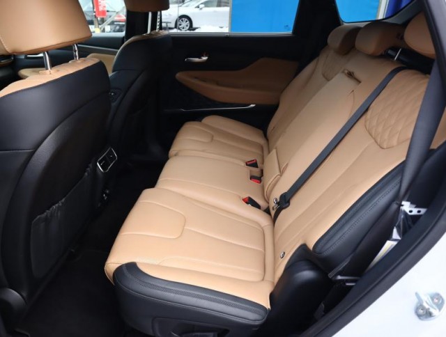 Hyundai Santa Fe  2.2 CRDi 