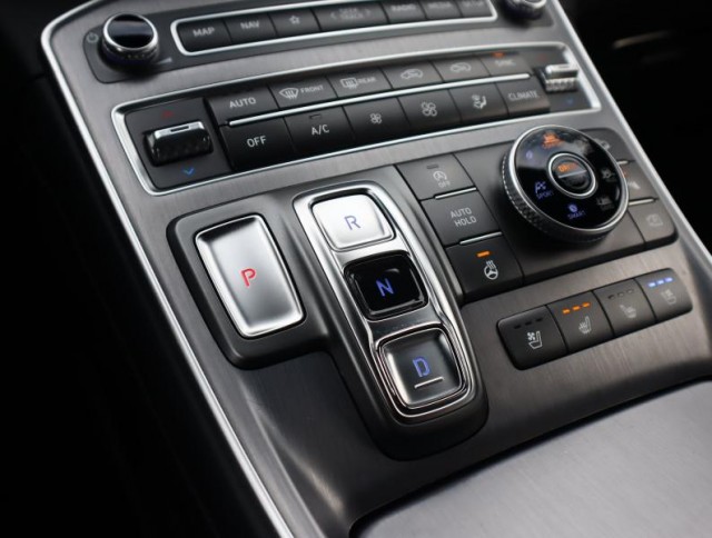 Hyundai Santa Fe  2.2 CRDi 