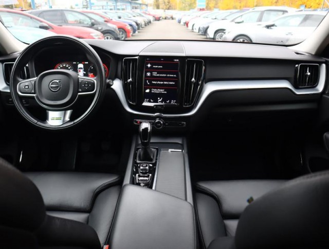 Volvo XC60  D3 Momentum