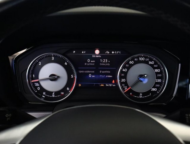 Volkswagen Touareg  3.0 TDI R-Line