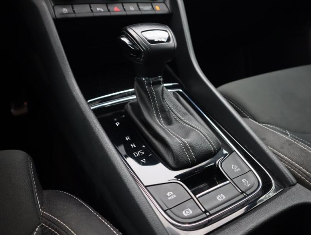 Škoda Karoq  2.0 TDI Sportline