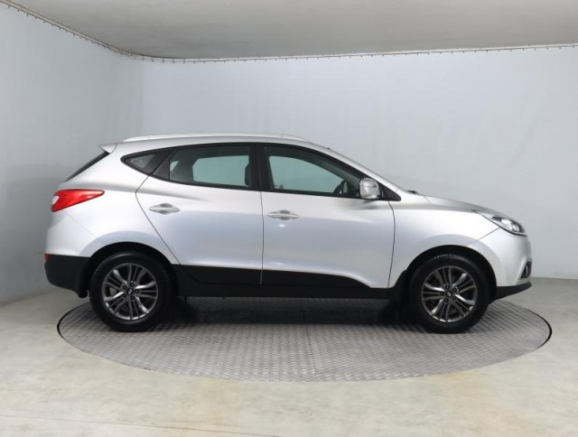 Hyundai ix35  2.0 GDI Trikolor Plus