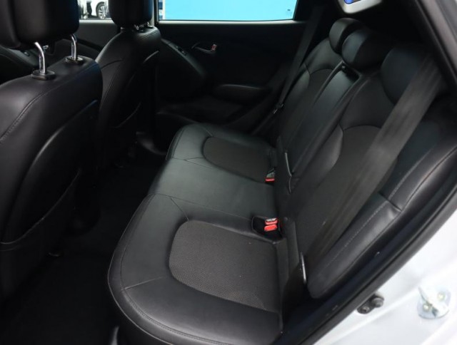 Hyundai ix35  2.0 GDI Trikolor Plus