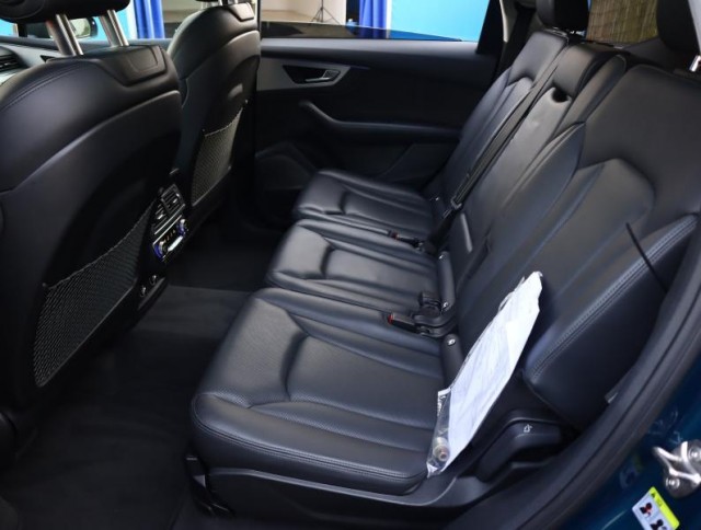 Audi Q7  50 TDI S-Line