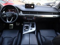 Audi Q7  50 TDI S-Line