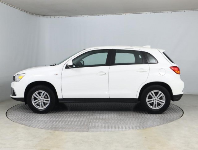 Mitsubishi ASX  1.6 MIVEC Inform