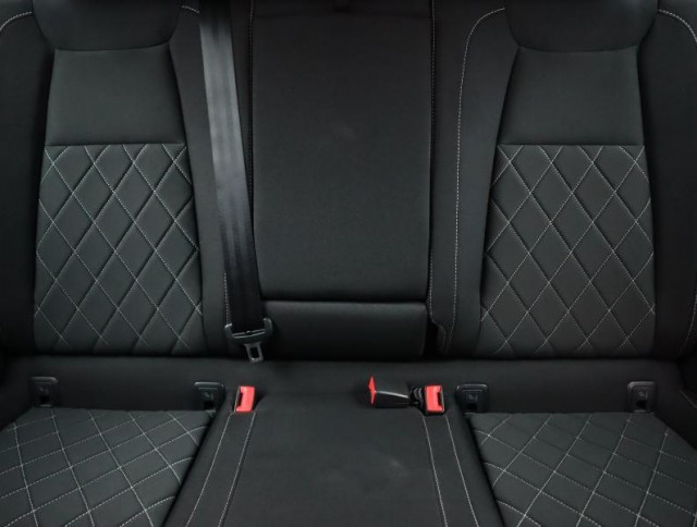 Škoda Karoq  1.5 TSI Sportline