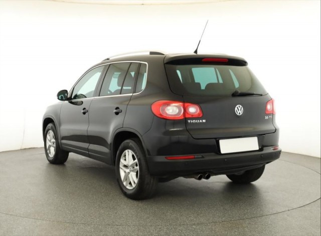 Volkswagen Tiguan  2.0 TSI 