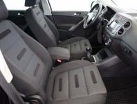 Volkswagen Tiguan  2.0 TSI 