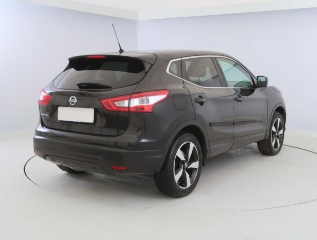 Nissan Qashqai  1.2 DIG-T 