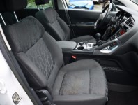 Peugeot 3008  1.6 HDi 