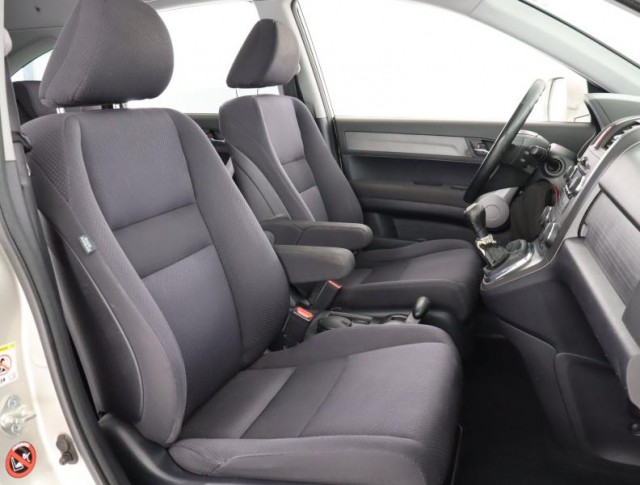 Honda CR-V  2.2 i-CTDi 