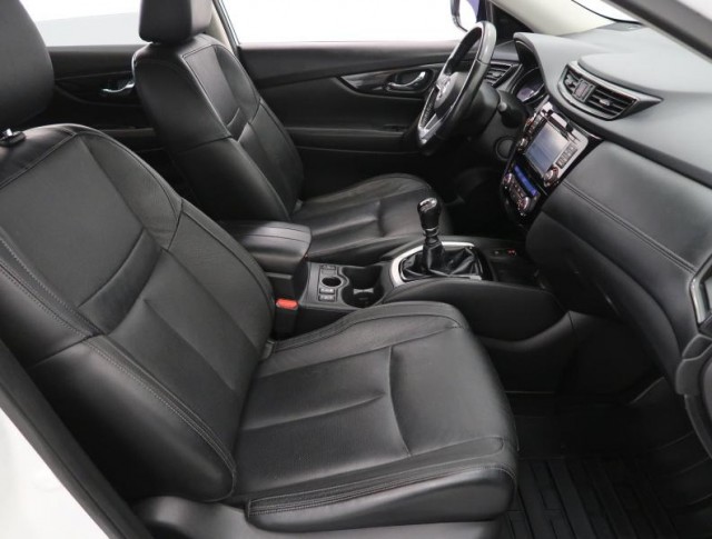 Nissan X-Trail  1.7 dCi Tekna