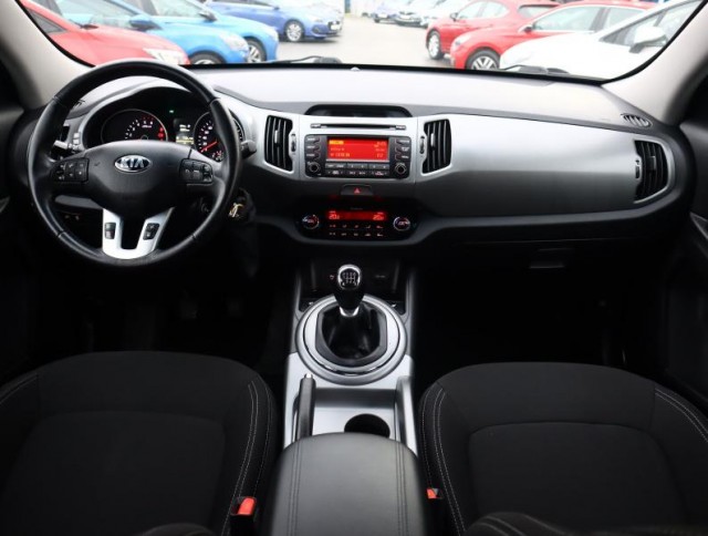 Kia Sportage  2.0 CRDi 