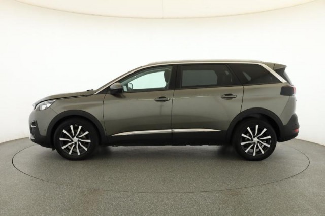 Peugeot 5008  PureTech 130 
