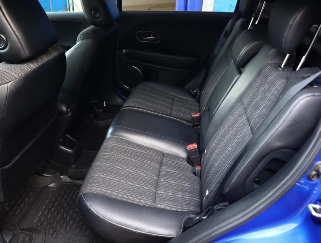 Honda HR-V  1.5 i-VTEC 