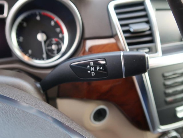 Mercedes-Benz ML  ML 250 BlueTEC Performance Pa