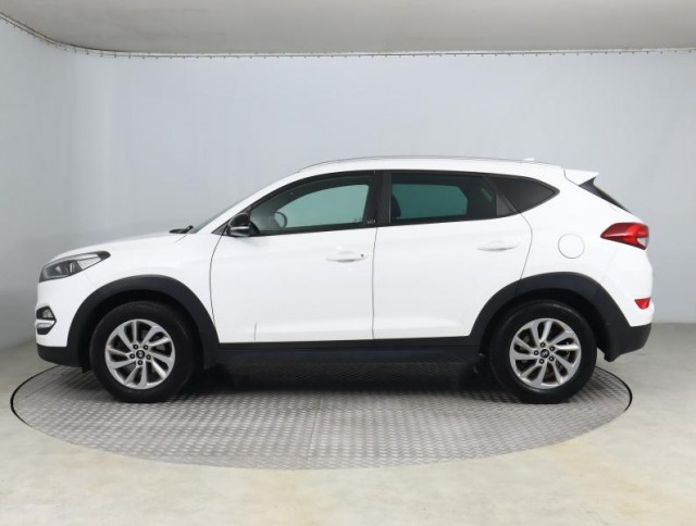 Hyundai Tucson  1.7 CRDi 