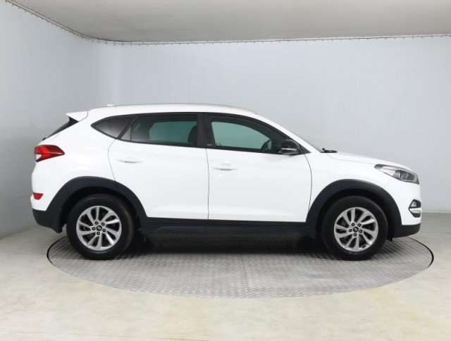 Hyundai Tucson  1.7 CRDi 