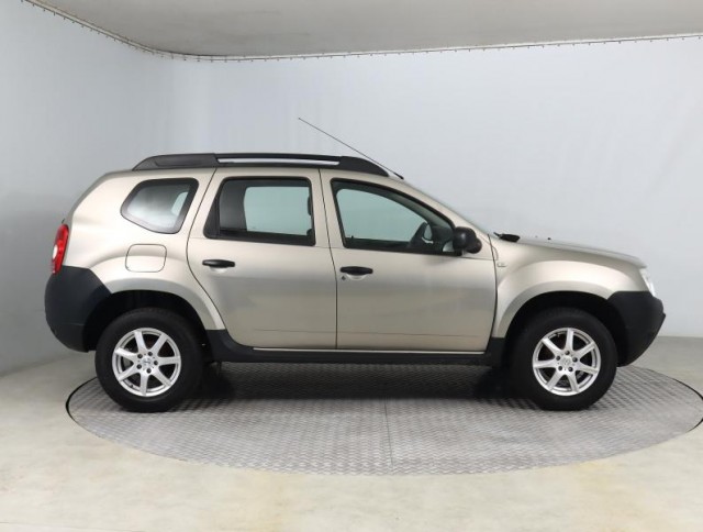 Dacia Duster  1.6 16V 