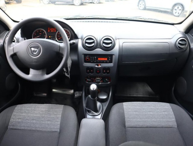 Dacia Duster  1.6 16V 