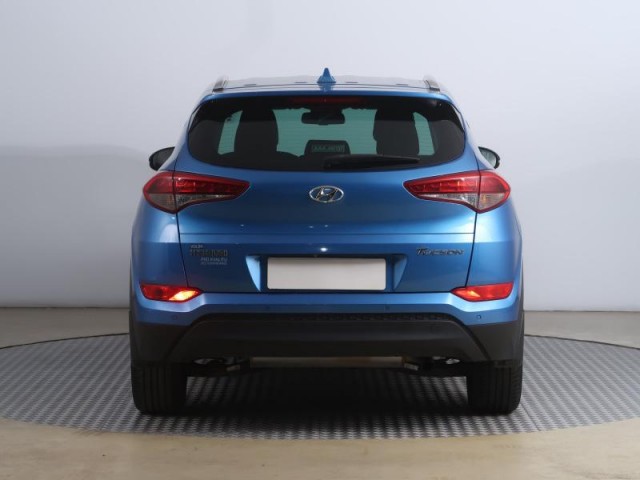 Hyundai Tucson  1.7 CRDi 