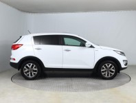 Kia Sportage  2.0 CRDi 