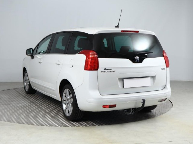 Peugeot 5008  2.0 BlueHDi 