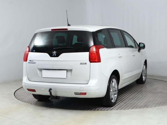 Peugeot 5008  2.0 BlueHDi 