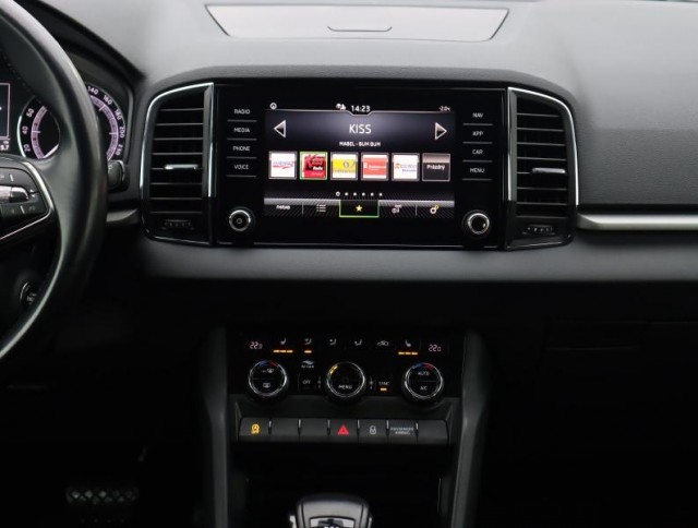 Škoda Karoq  1.5 TSI 