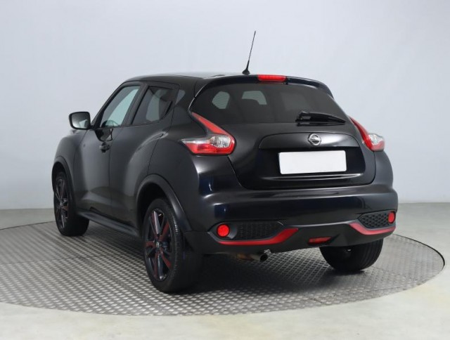 Nissan Juke  1.2 DIG-T N-Connecta