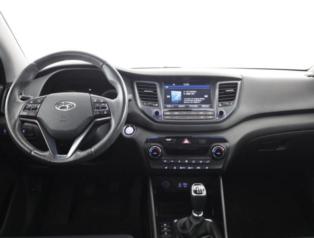 Hyundai Tucson  2.0 CRDi Adventure
