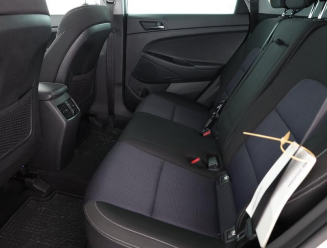 Hyundai Tucson  2.0 CRDi Adventure