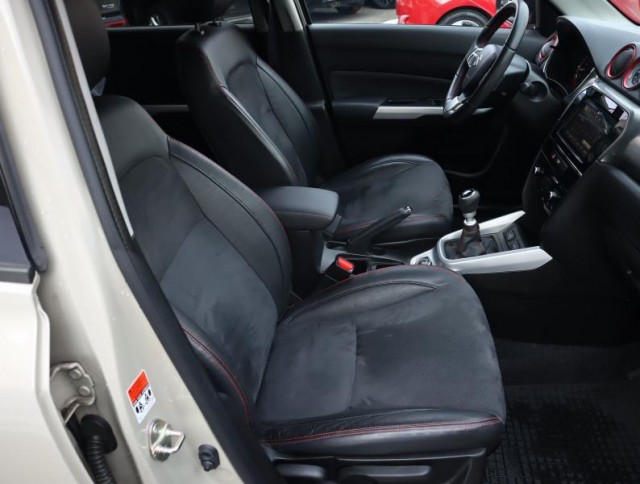 Suzuki Vitara  1.4 BoosterJet 