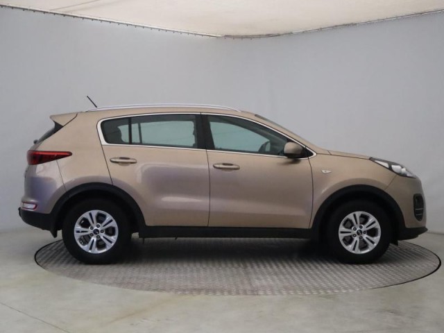 Kia Sportage  1.7 CRDi 