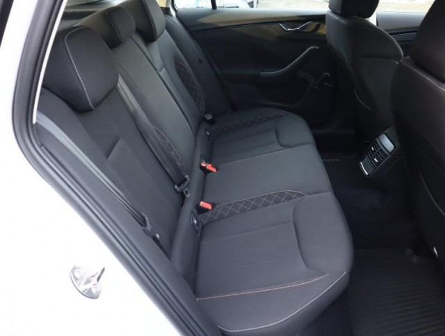 Škoda Kamiq  1.0 TSI 