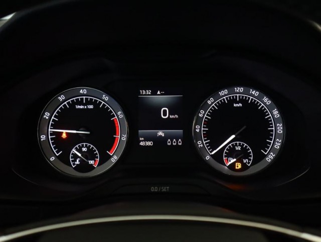 Škoda Karoq  1.5 TSI Ambition