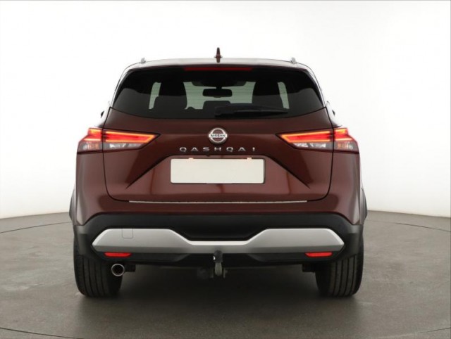 Nissan Qashqai  1.3 DIG-T MHEV 
