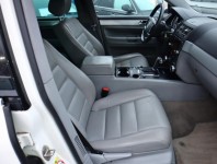 Volkswagen Touareg  3.0 TDI 