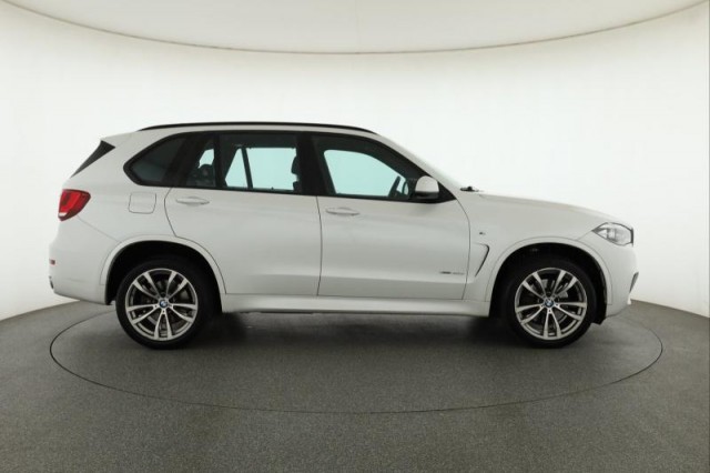 BMW X5  xDrive40d M Paket