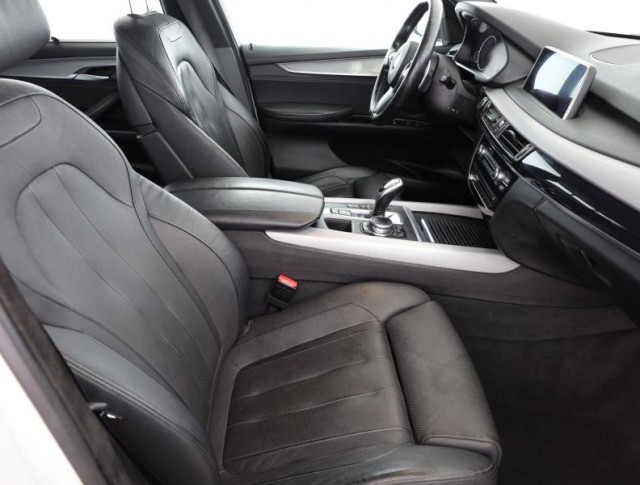 BMW X5  xDrive40d M Paket