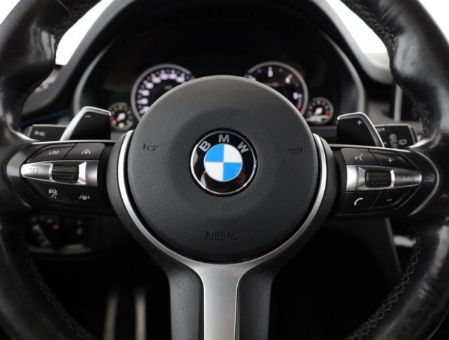 BMW X5  xDrive40d M Paket