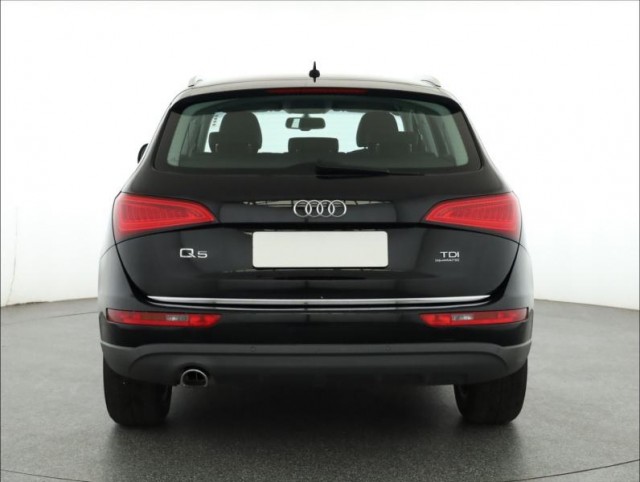 Audi Q5  2.0 TDI 