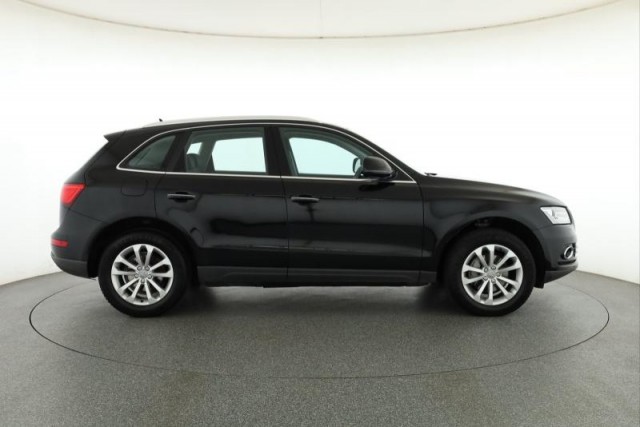 Audi Q5  2.0 TDI 