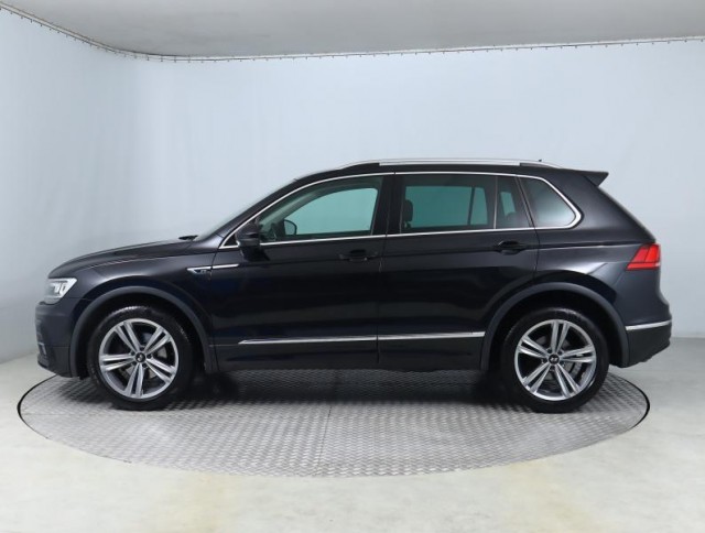Volkswagen Tiguan  2.0 TDI R-Line