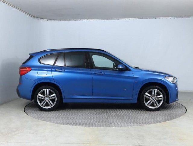 BMW X1  sDrive18d M Sport