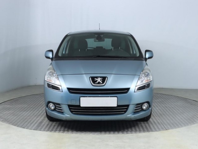 Peugeot 5008  1.6 HDi 